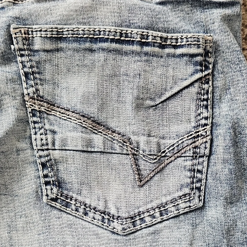BKE Men's Bootcut Jeans in Light Blue - Picture 2 of 8